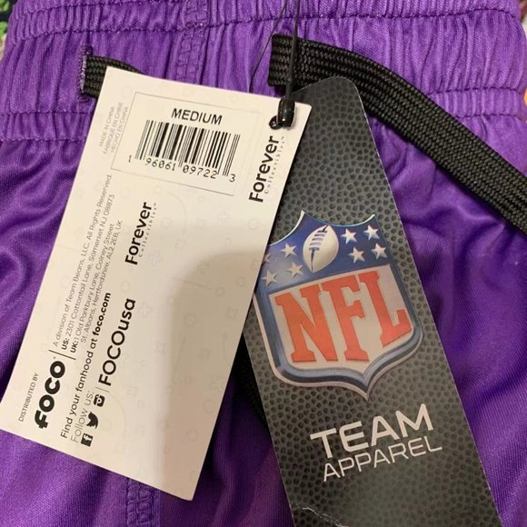 FOCO NFL Men's Football Team Gradient Big Logo Training Shorts M - Picture 4 of 5